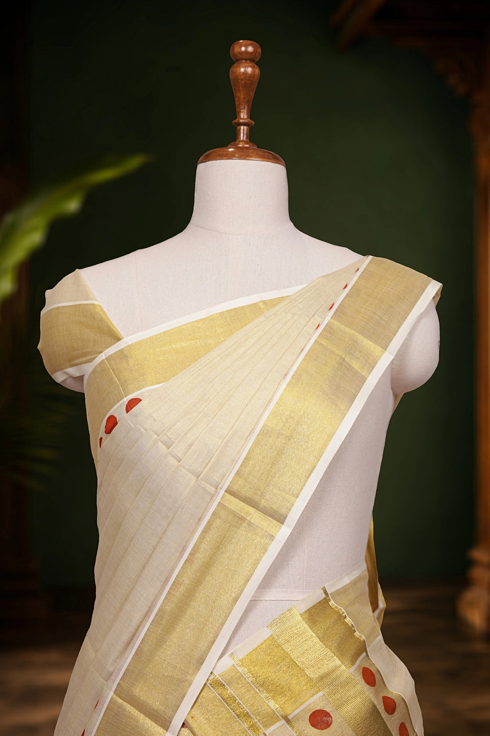 Golden Tissue Kerala Set Mundu - Seematti