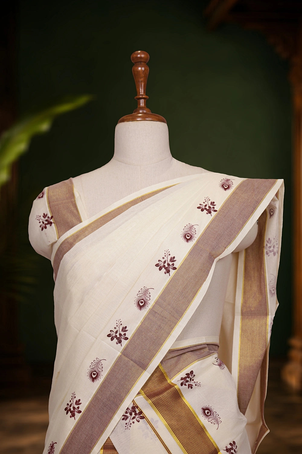 Off White Cotton Kerala Set Mundu