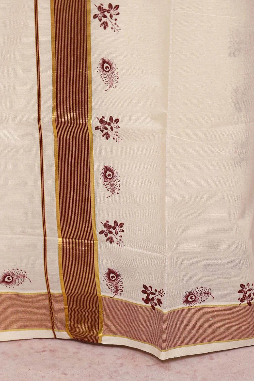 Off White Cotton Kerala Set Mundu