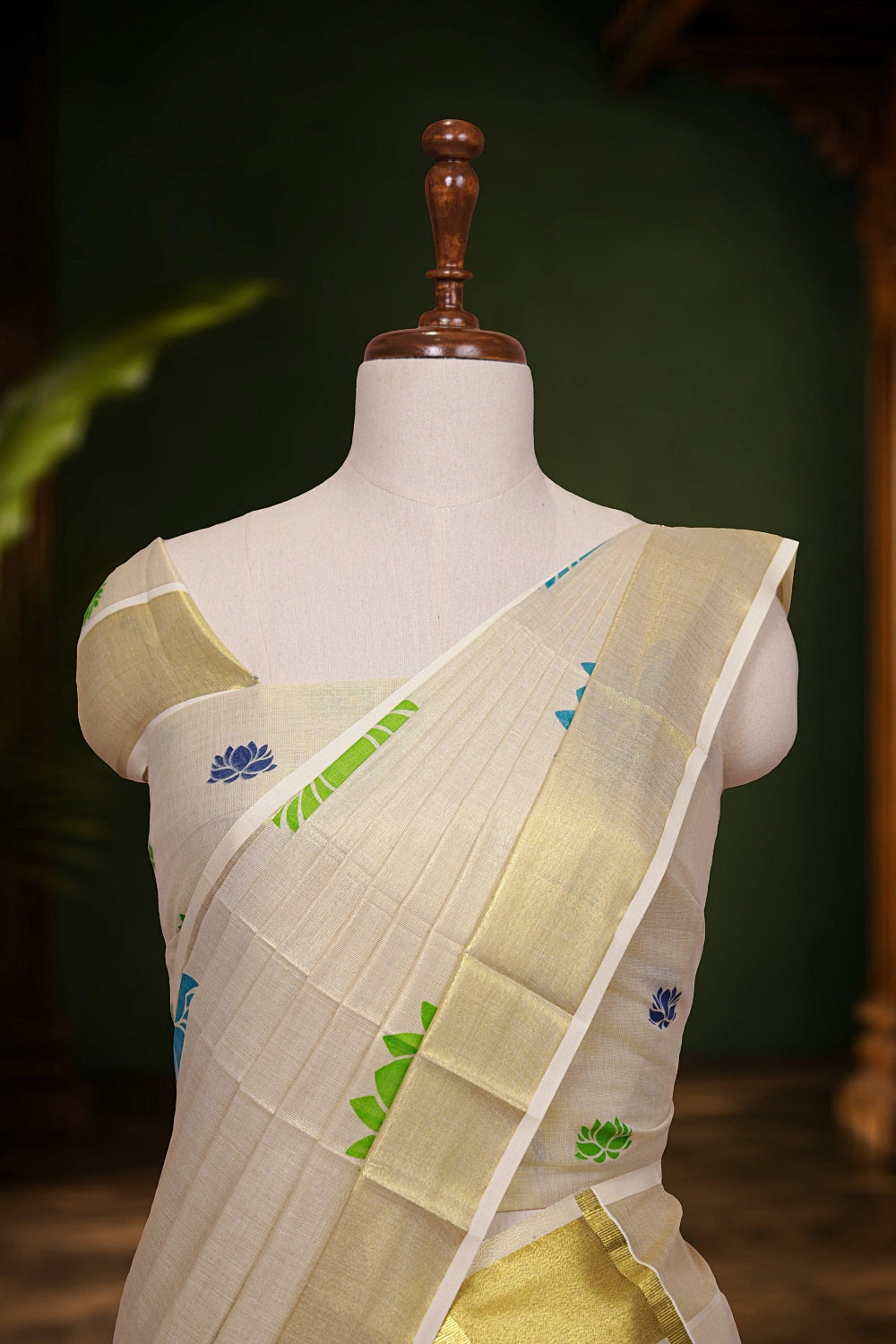 Golden Tissue Kerala Set Mundu