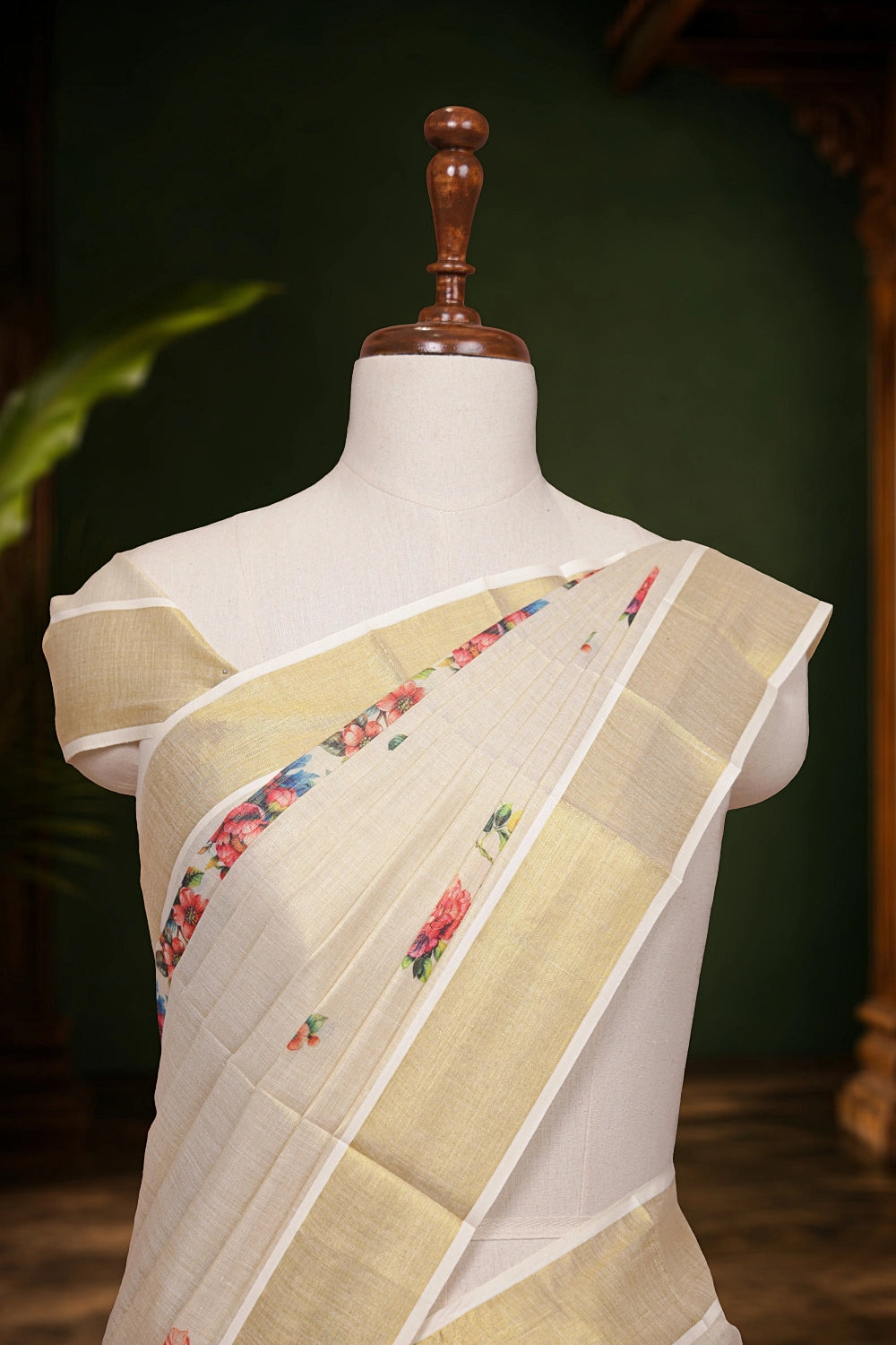 Golden Tissue Kerala Set Mundu