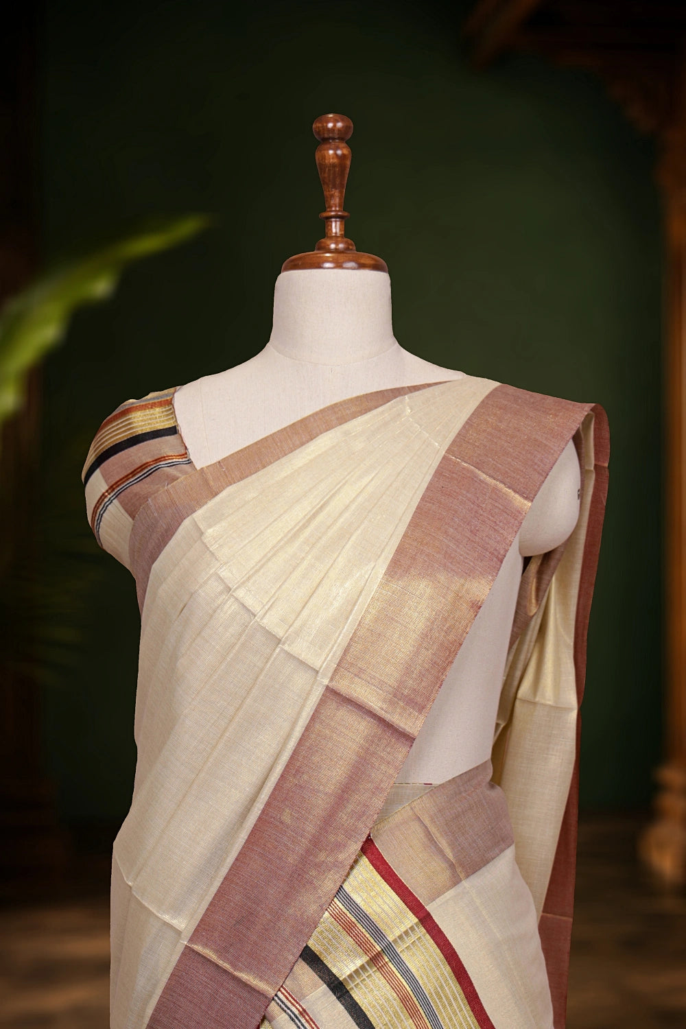 Golden Tissue Kerala Set Mundu