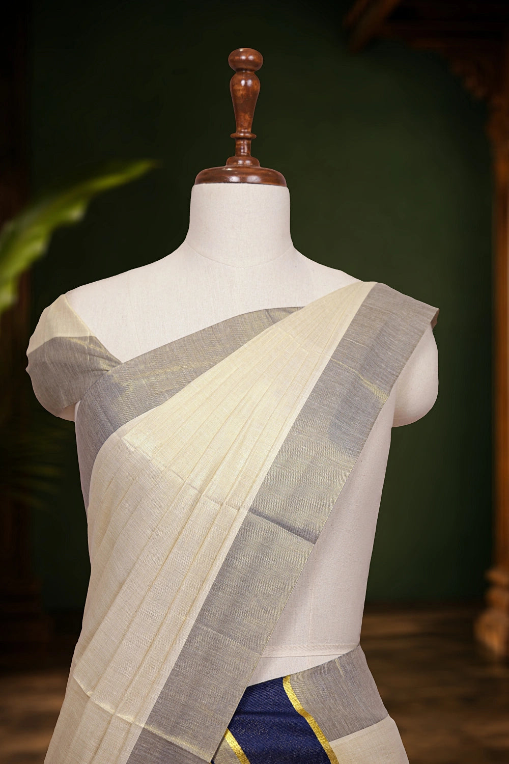 Golden Tissue Kerala Set Mundu