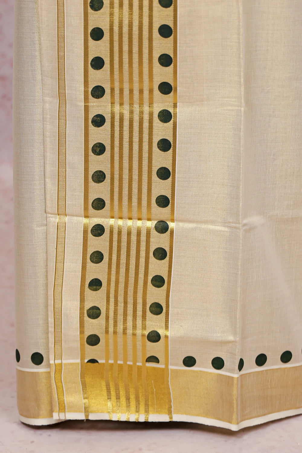 Golden Tissue Kerala Set Mundu