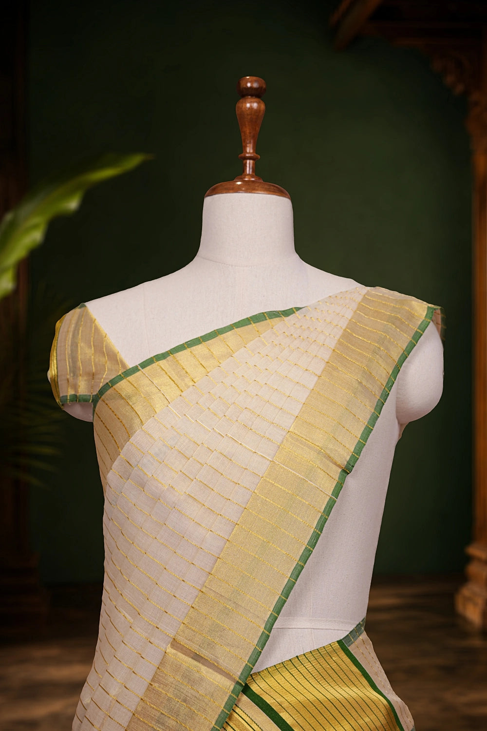 Golden Tissue Kerala Set Mundu