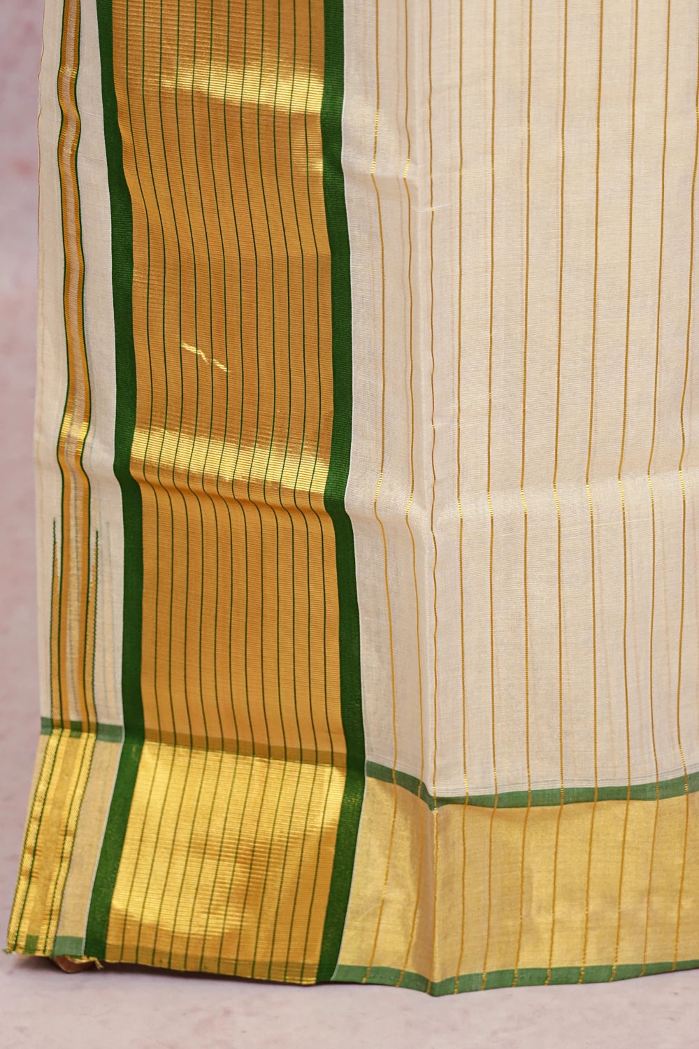 Golden Tissue Kerala Set Mundu