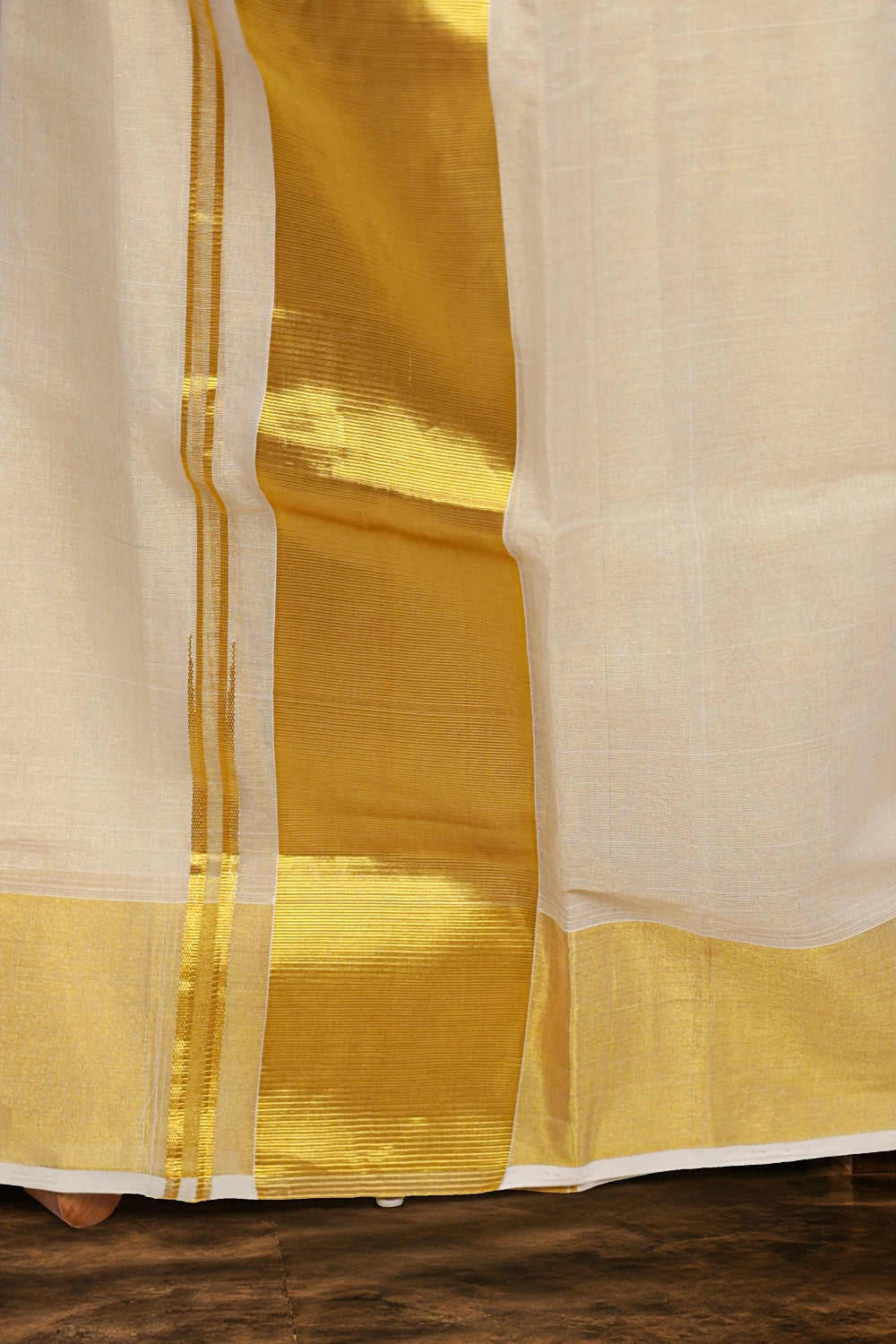 Golden Tissue Kerala Set Mundu