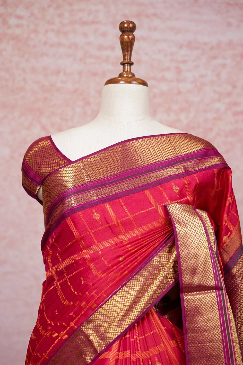 Pinkish Red Kancheepuram Silk Saree