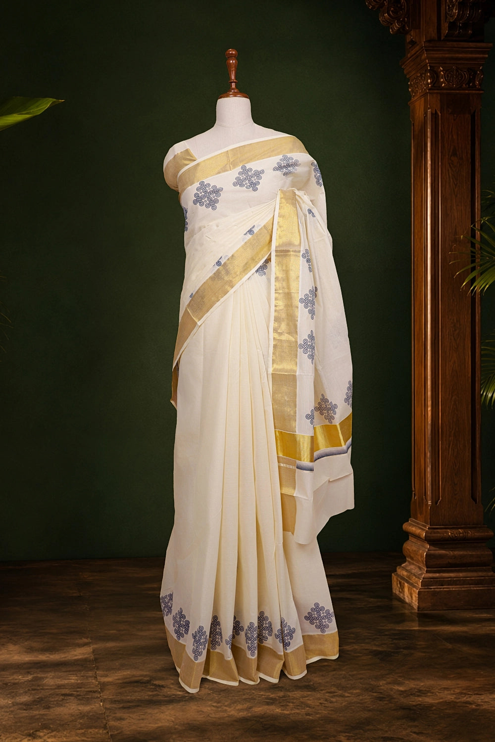 Off White Cotton Kerala Saree - Seematti