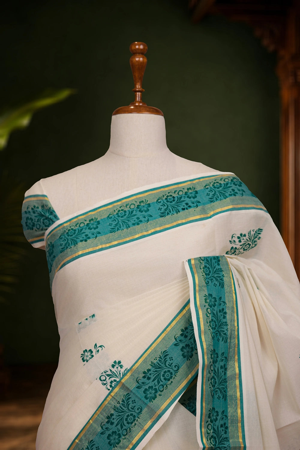 Off White Cotton Kerala Saree