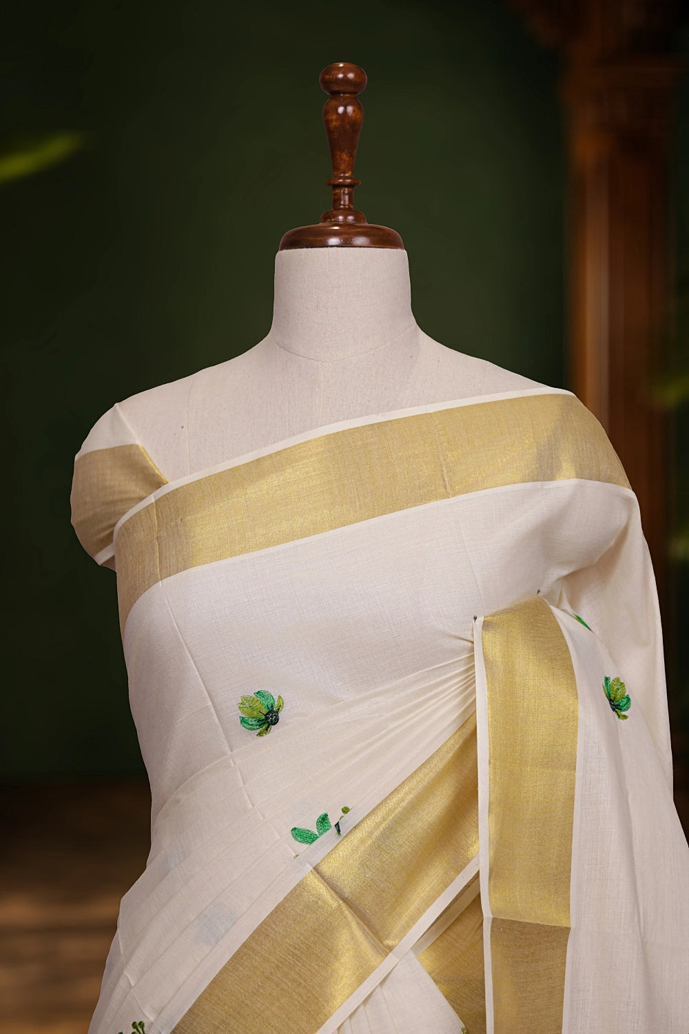 Off White Cotton Kerala Saree