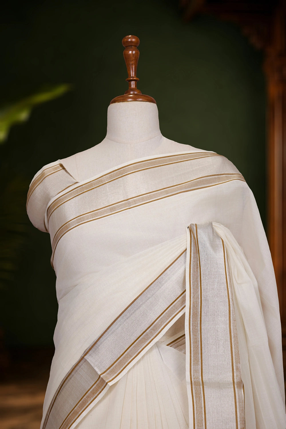 Off White Cotton Kerala Saree