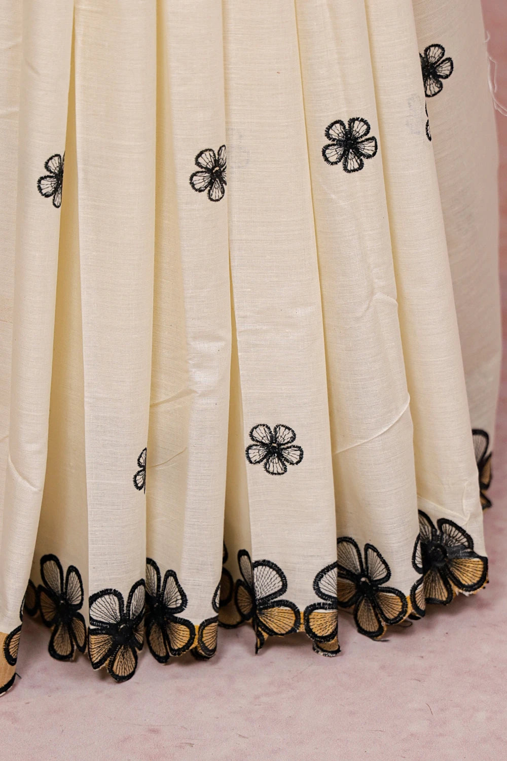 Off White Cotton Kerala Saree