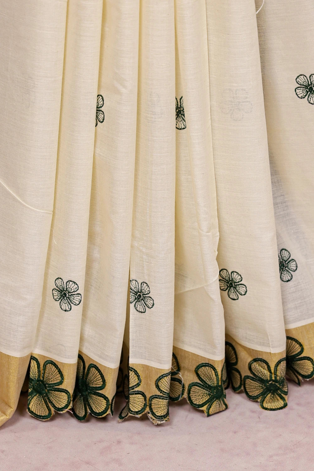 Off White Cotton Kerala Saree
