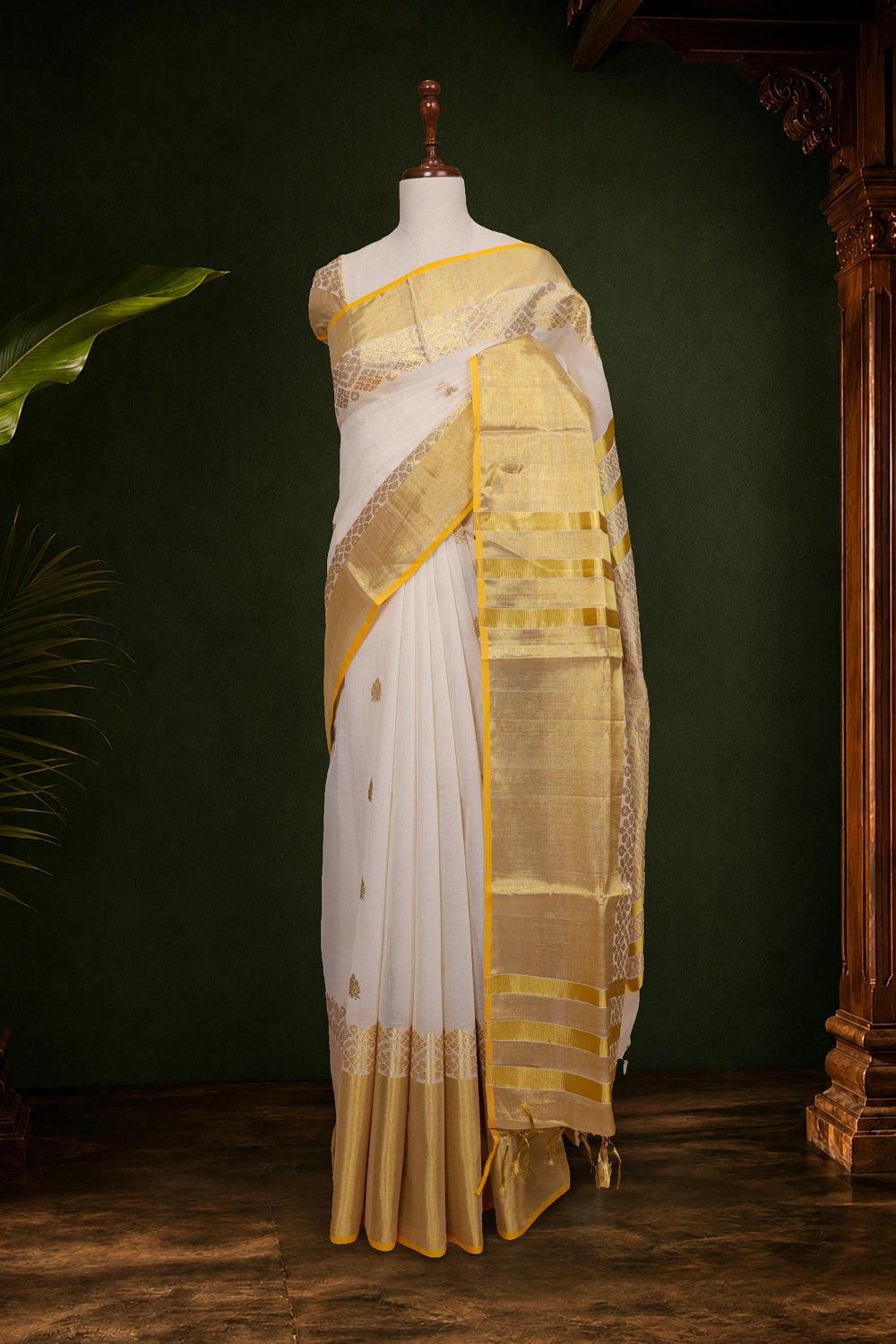 Off White Cotton Kerala Saree