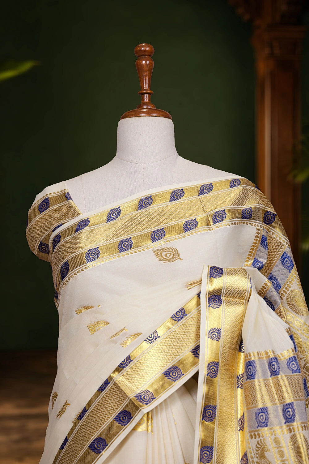 Off White Cotton Kerala Saree