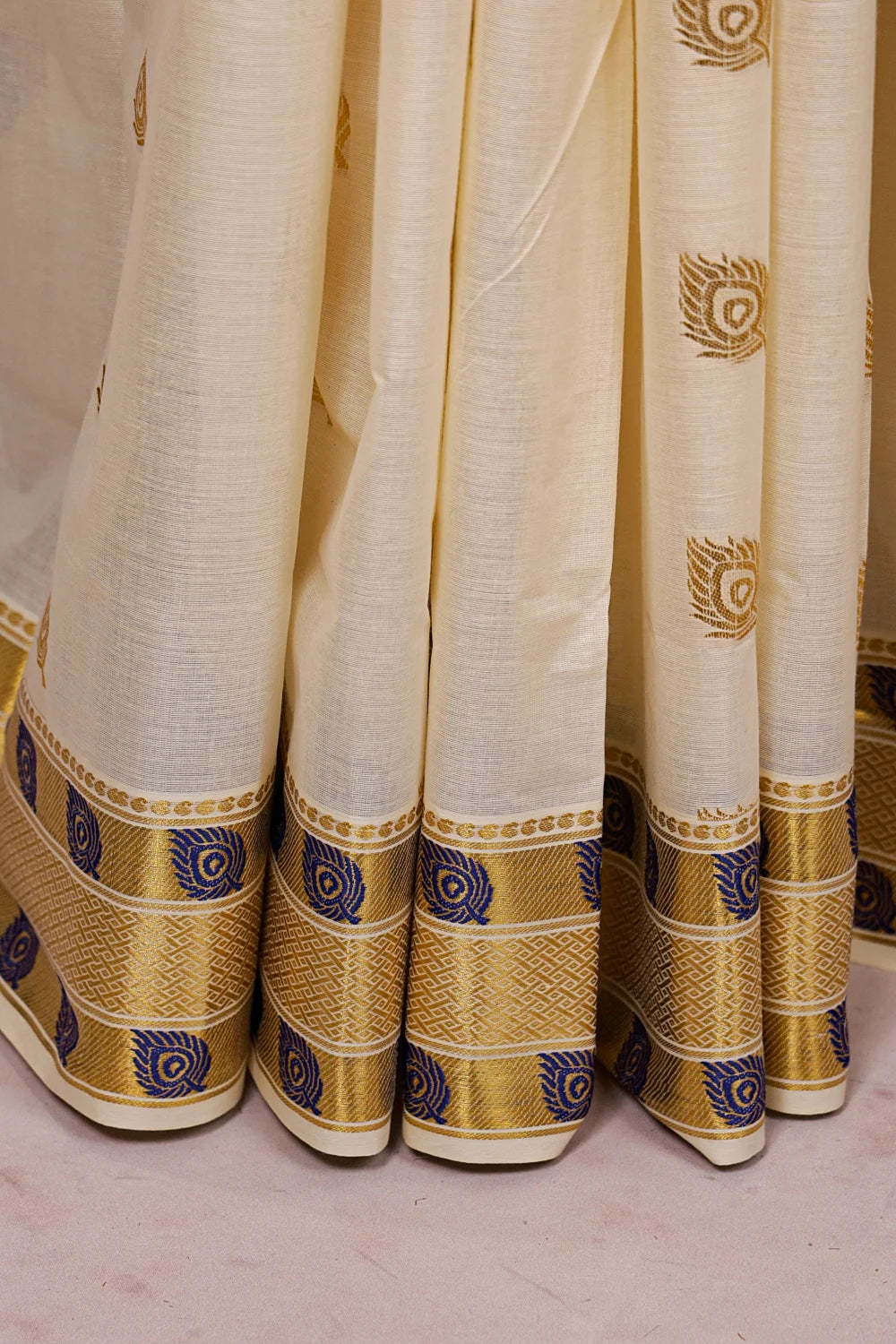 Off White Cotton Kerala Saree