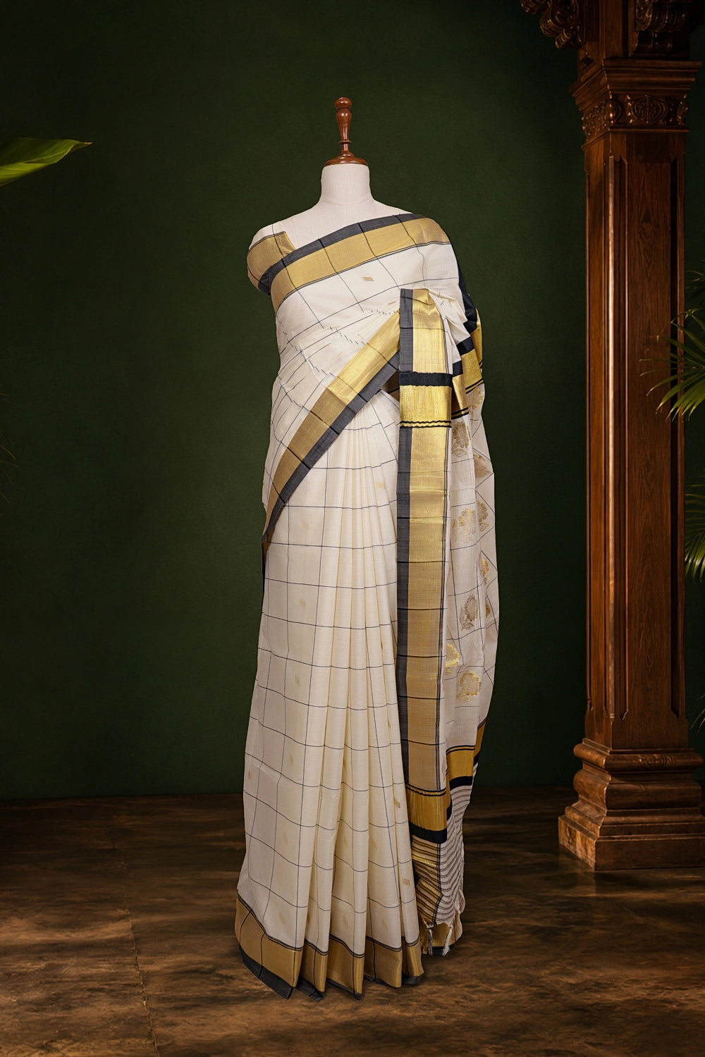 Off White Cotton Kerala Saree