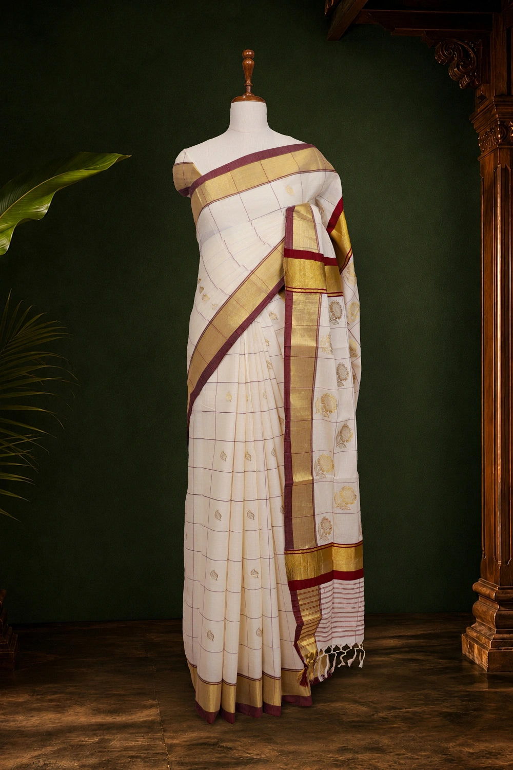 Off White Cotton Kerala Saree