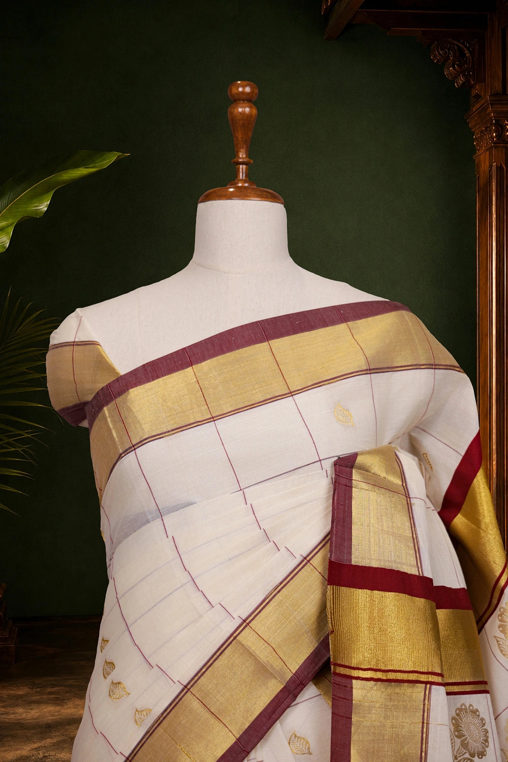 Off White Cotton Kerala Saree