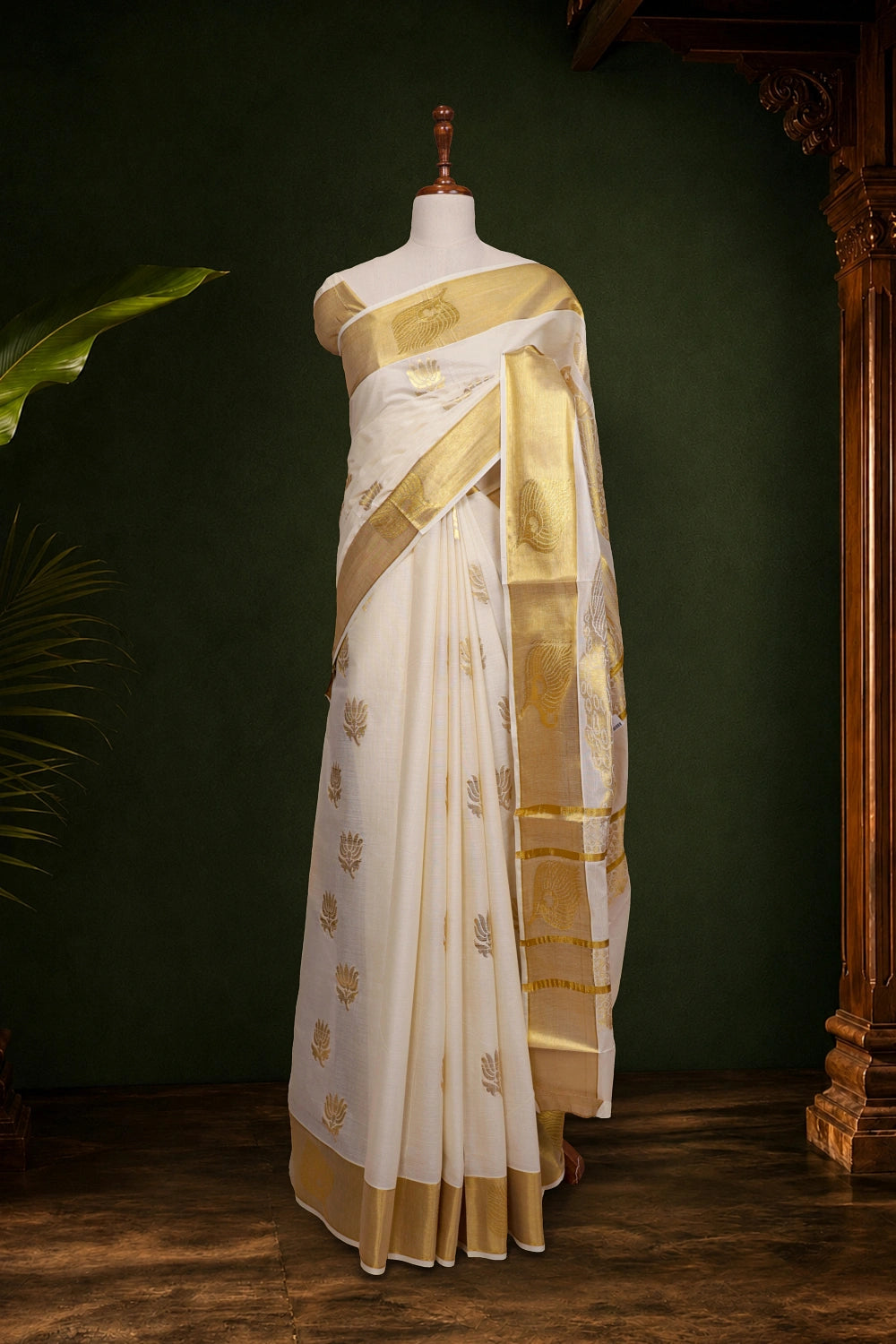 Off White Cotton Kerala Saree