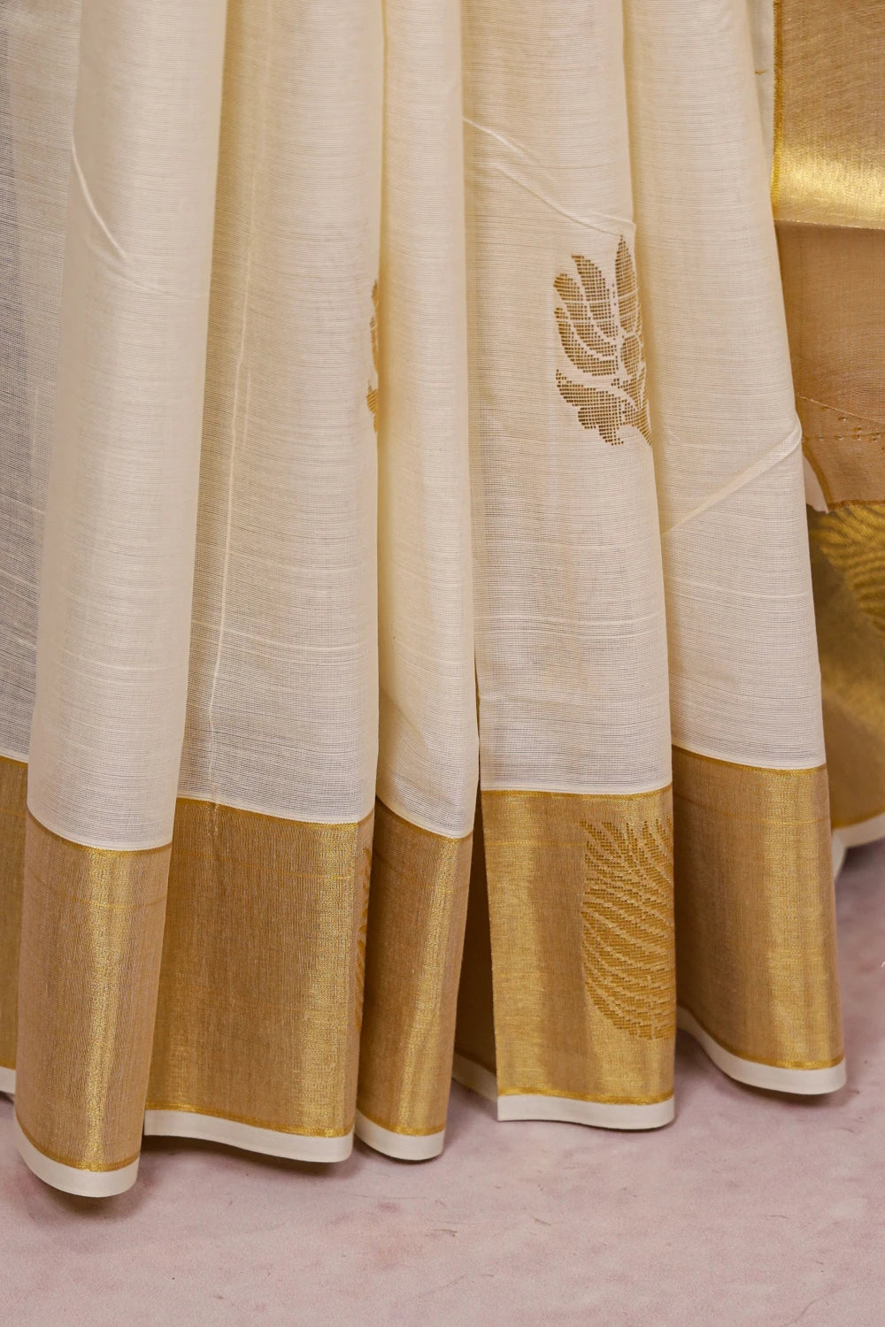 Off White Cotton Kerala Saree