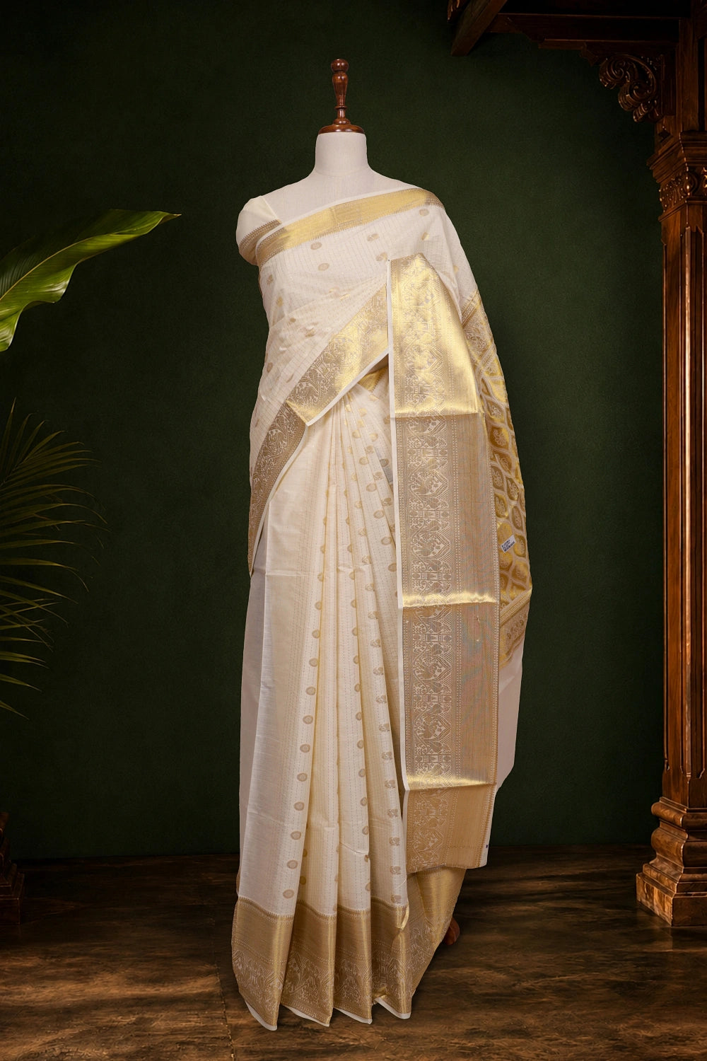 Off White Cotton Kerala Saree