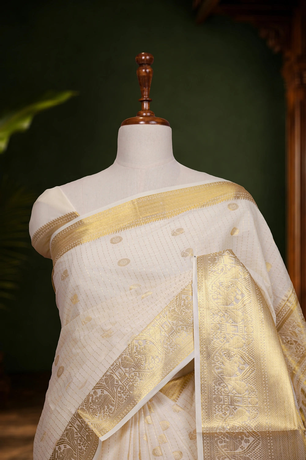 Off White Cotton Kerala Saree