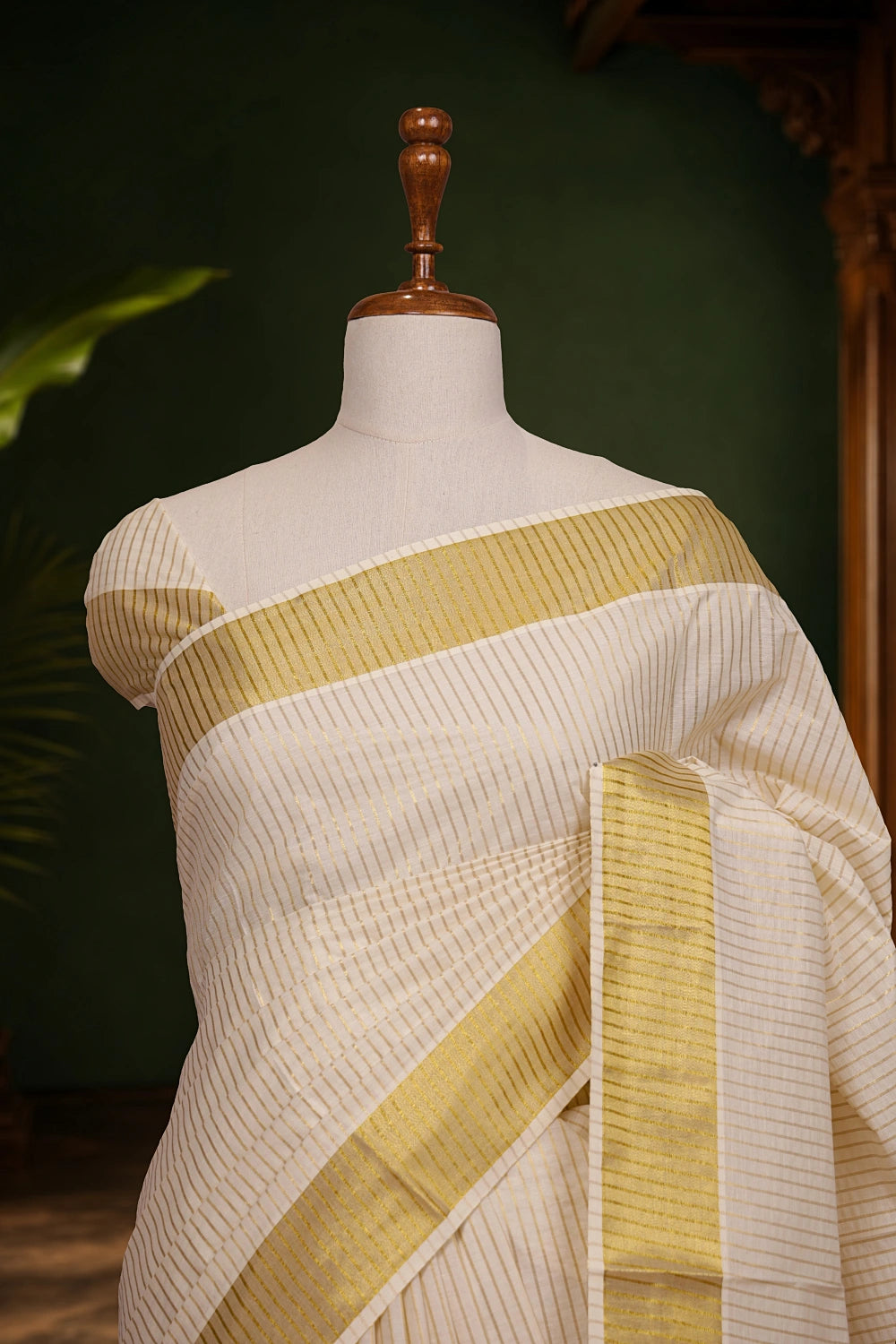 Off White Cotton Kerala Saree