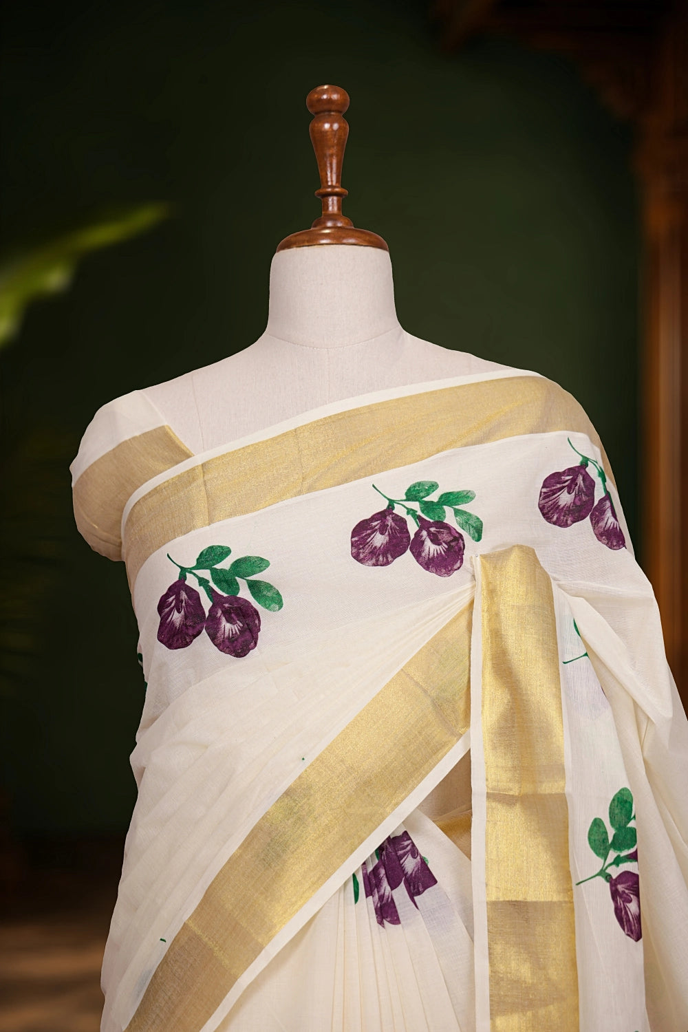 Off White Cotton Kerala Saree