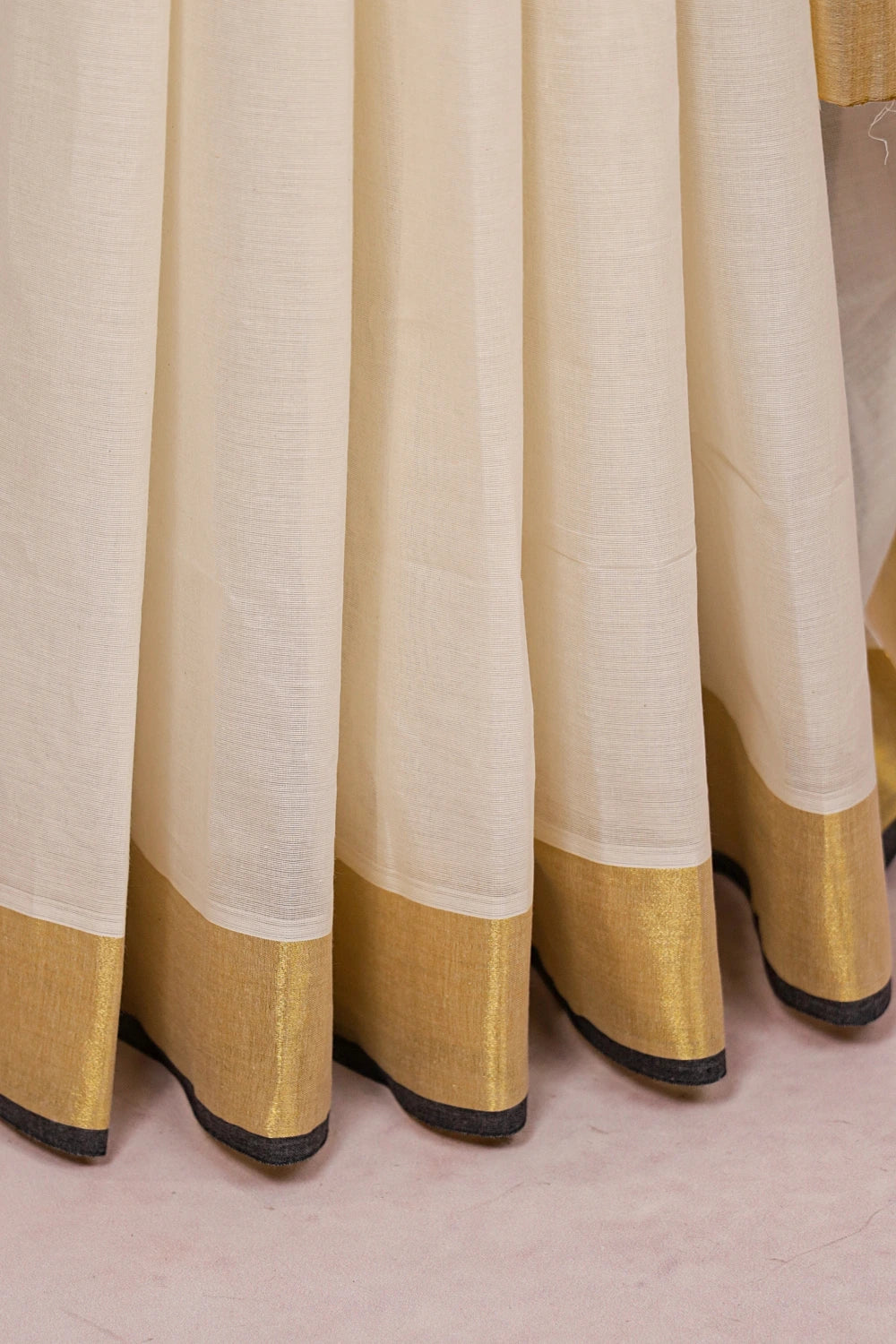 Off White Cotton Kerala Saree