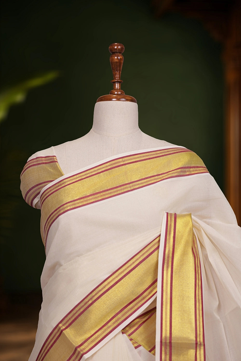 Off White Cotton Kerala Saree