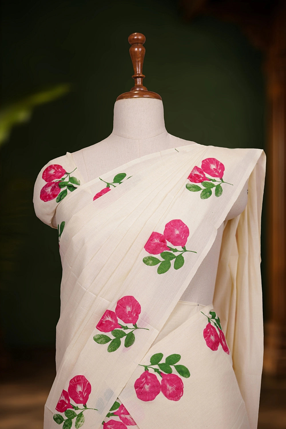 Off White Cotton Kerala Set Mundu