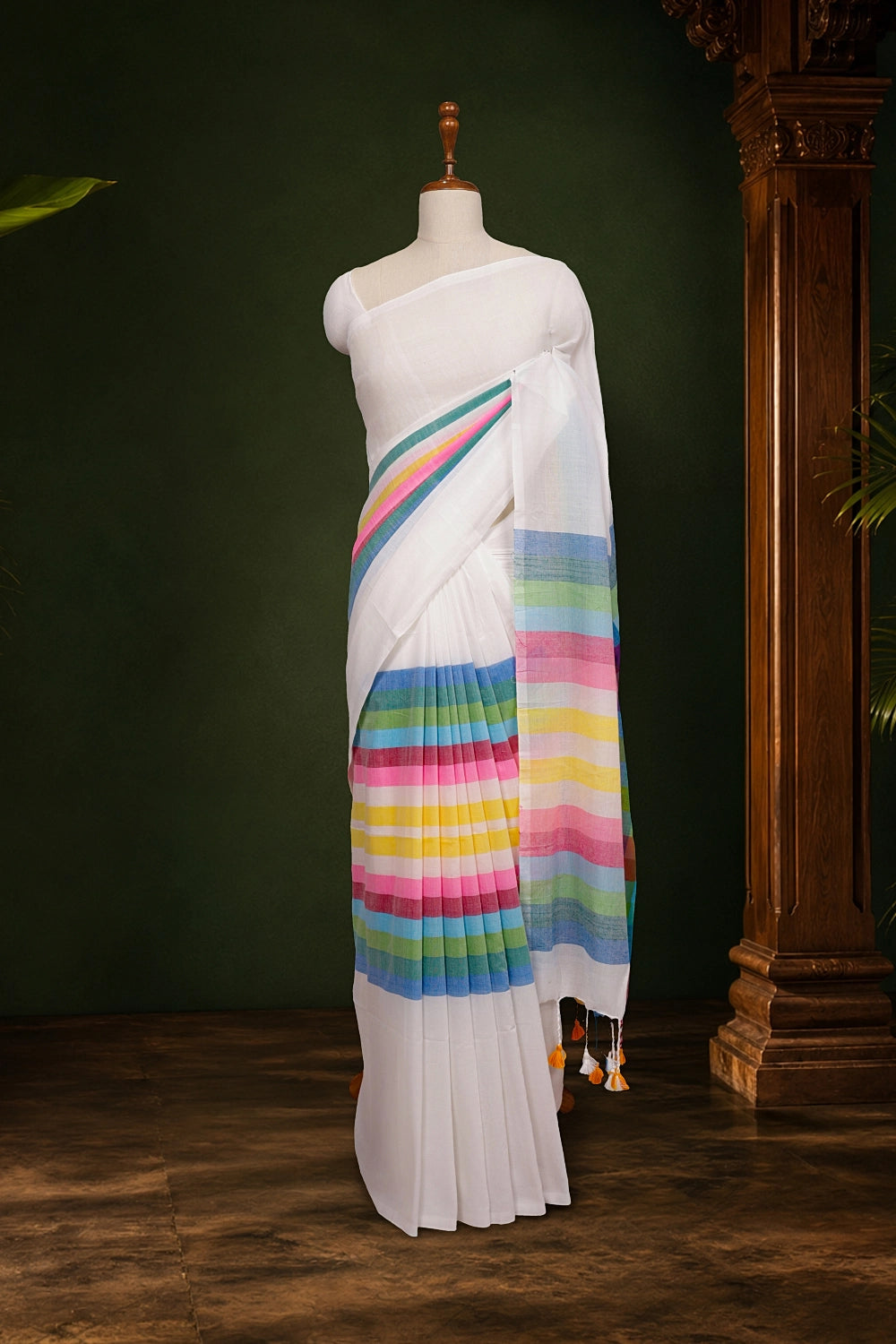 White Colour Semi Linen Saree