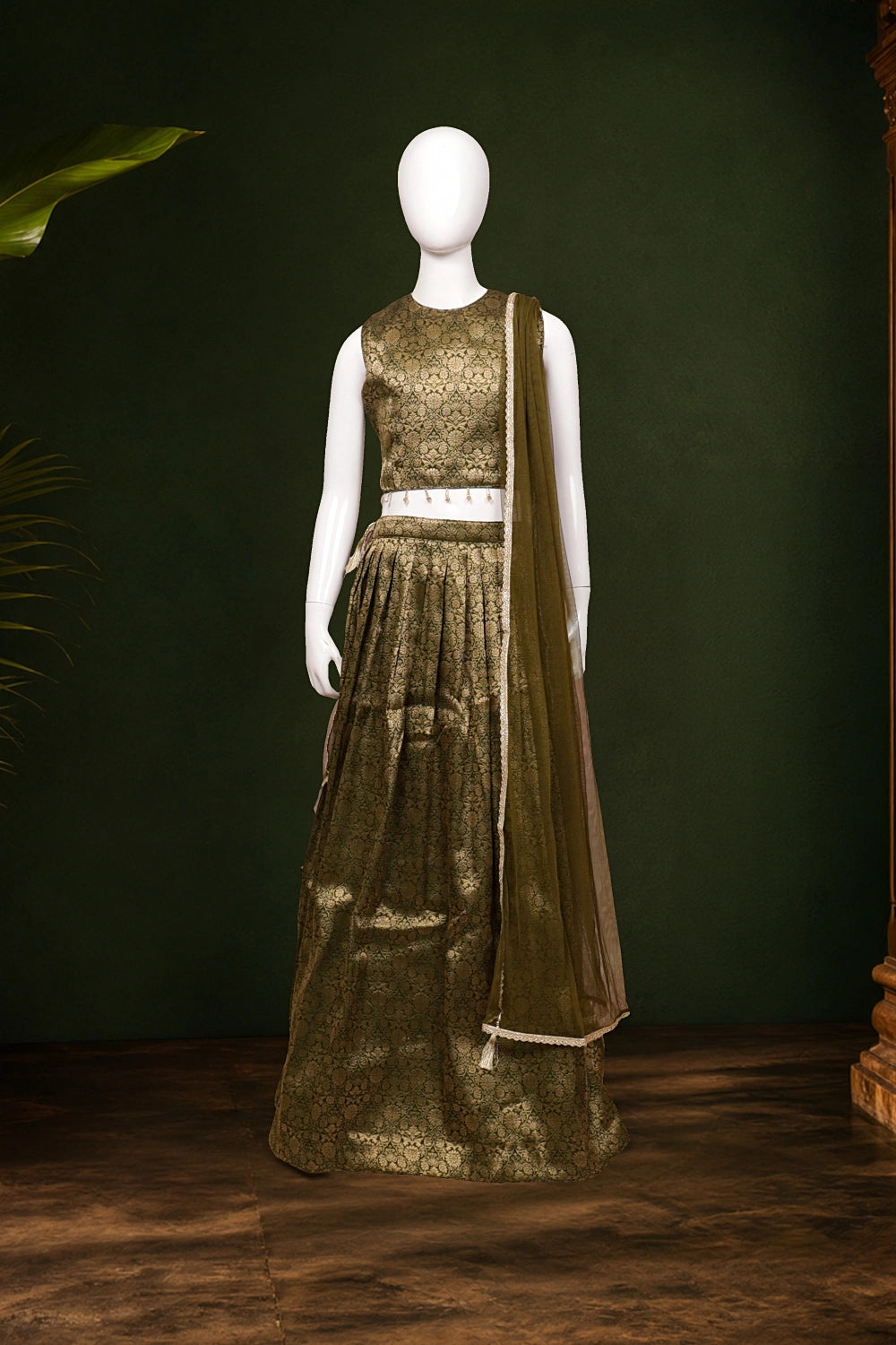 Girls Green Color Banarasi Lacha