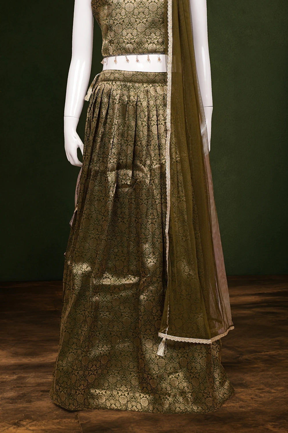 Girls Green Color Banarasi Lacha