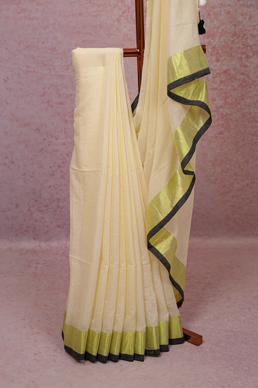 Cream Mul Cotton Kerala Saree