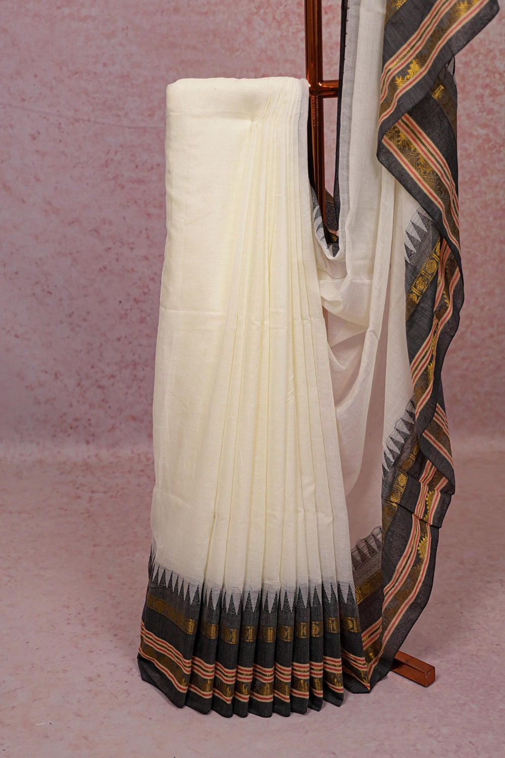 Cream Mul Cotton Kerala Saree