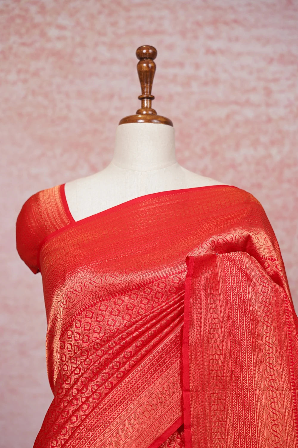 Cilly Red Kancheepuram Semi Silk Saree