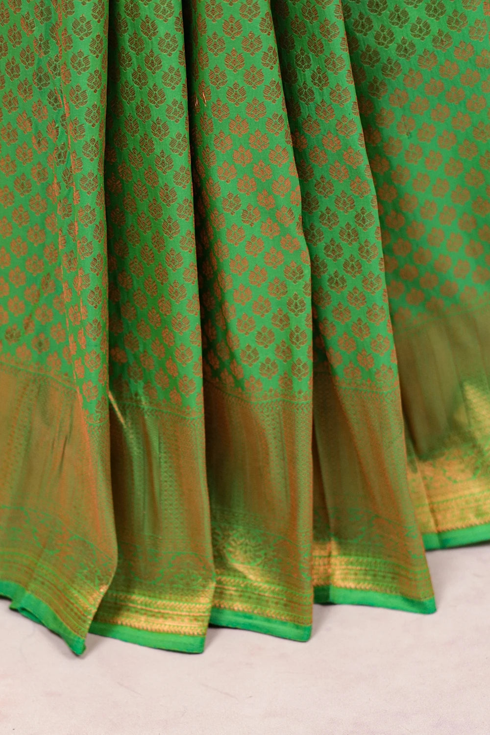 Green Kancheepuram Semi Silk Saree
