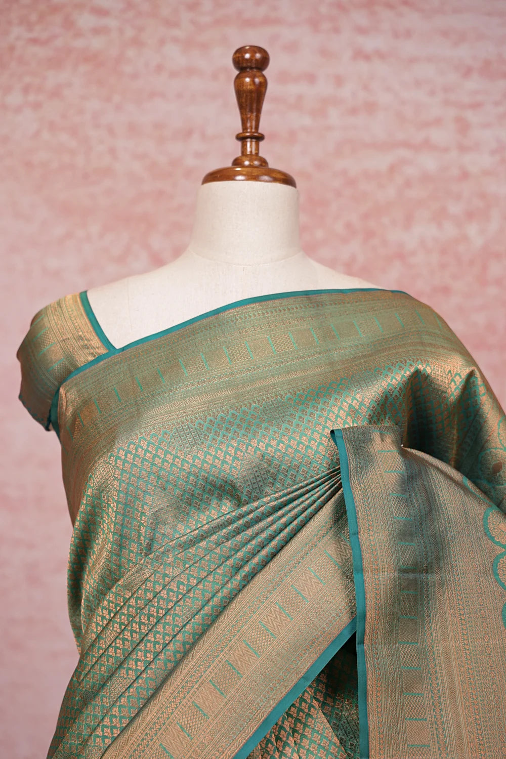 Green Kancheepuram Semi Silk Saree - Seematti