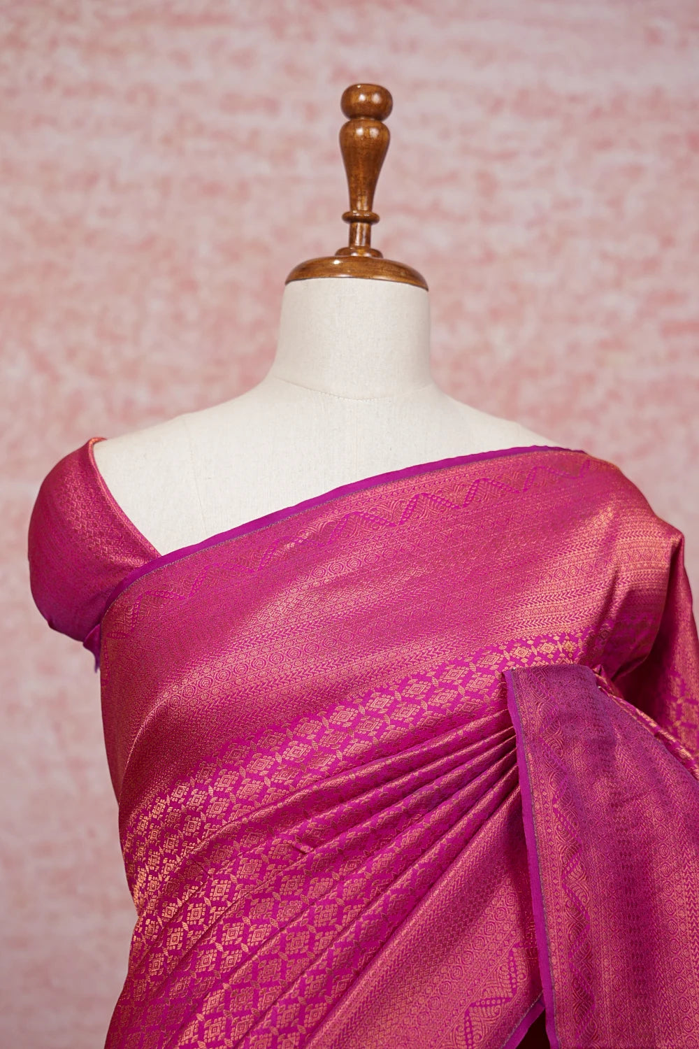Vadamulla Kancheepuram Semi Silk Saree