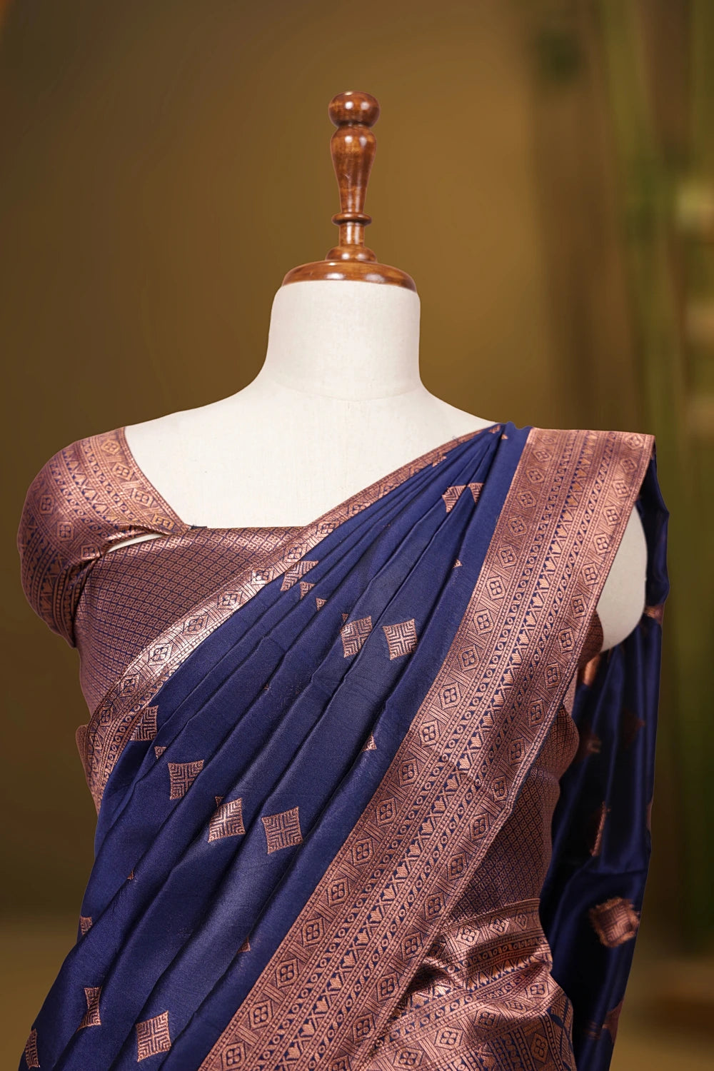 Lavender And Navy Blue Brocade Dhavani Set - Seematti