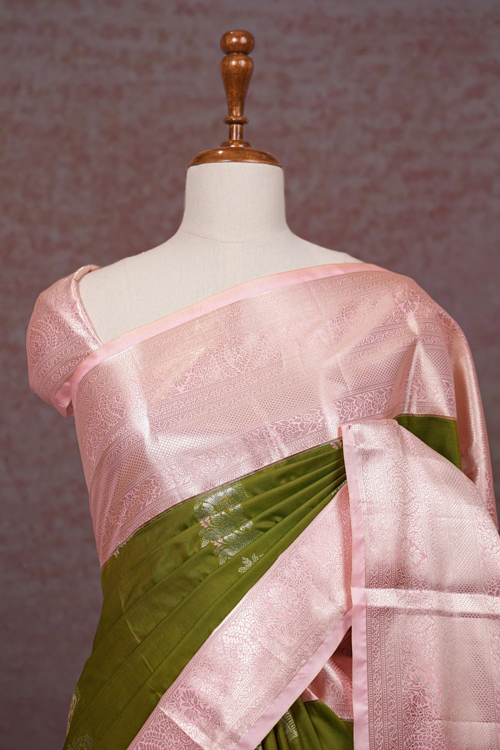 Mehandi Green Semi Kancheepuram Saree