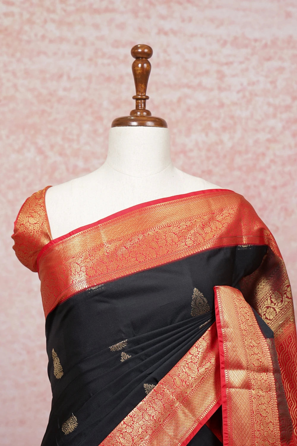 Black Semi Kancheepuram Saree