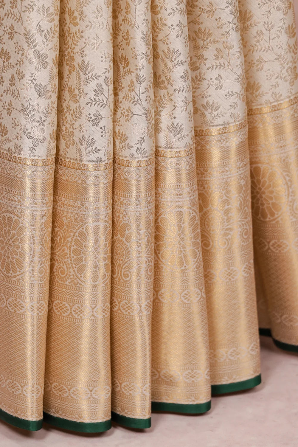 Off White Semi Kancheepuram Saree