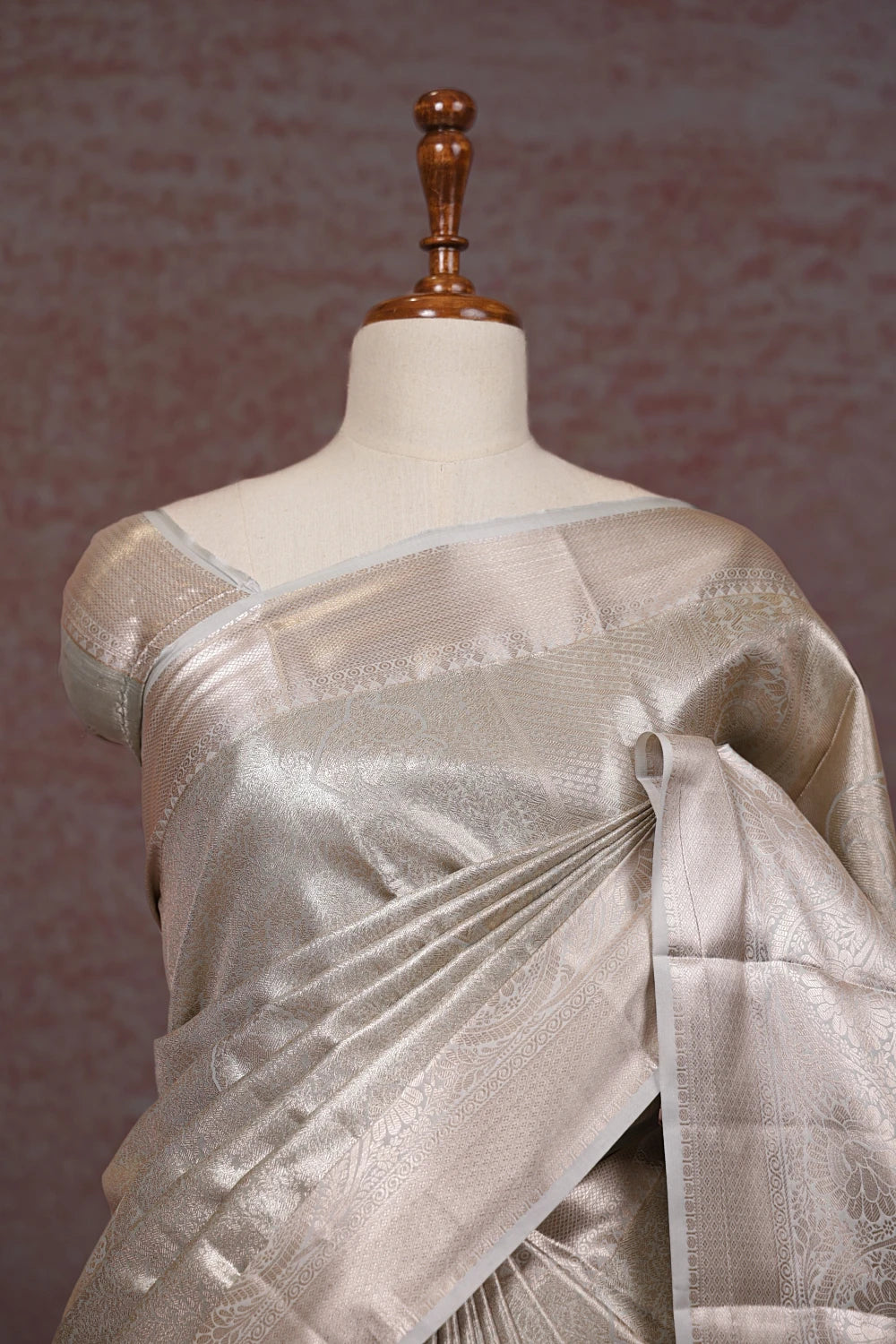 Silver Semi Tissue Silk Kancheepuram Saree