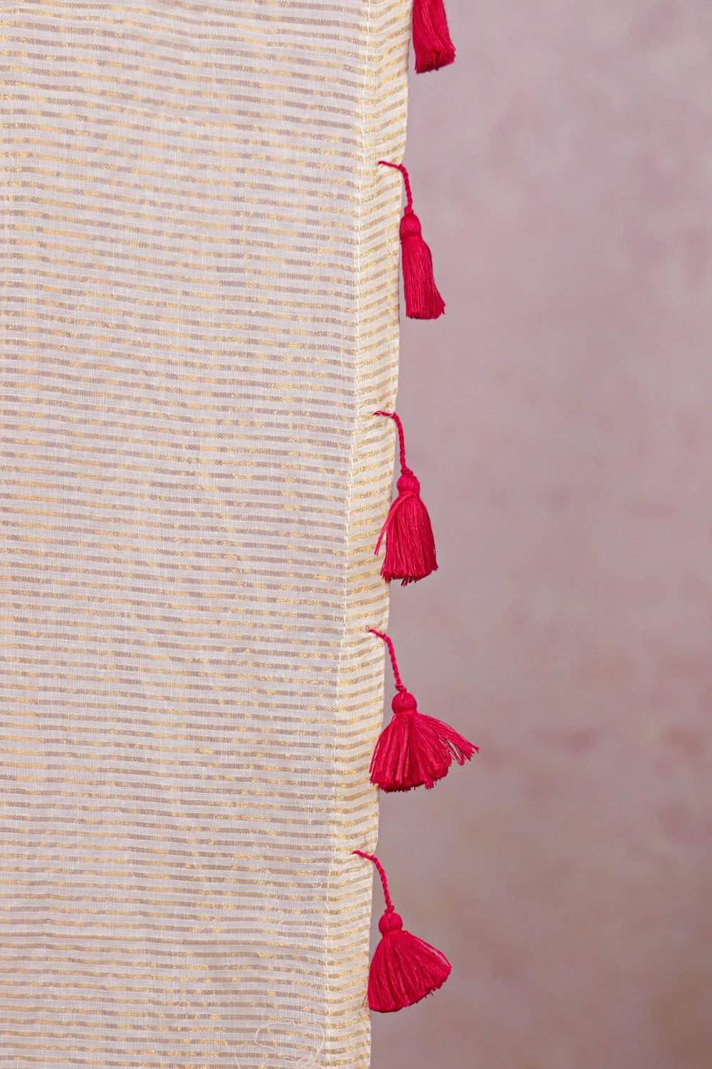 Off White Mul Cotton Kerala Saree