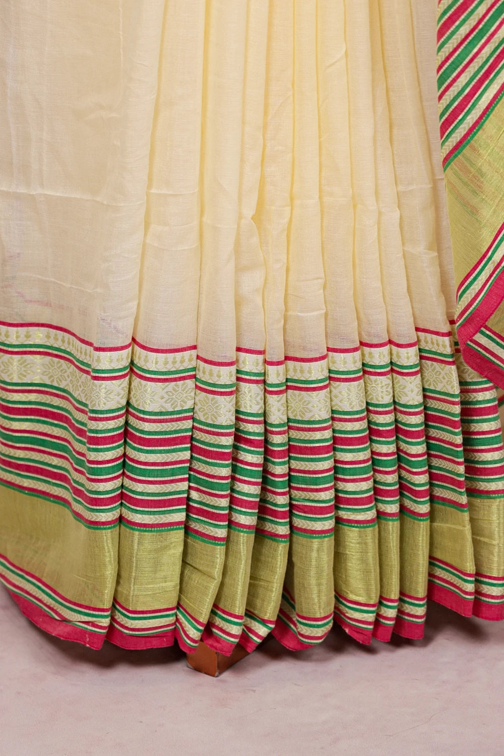 Dark Cream Mul Cotton Kerala Saree