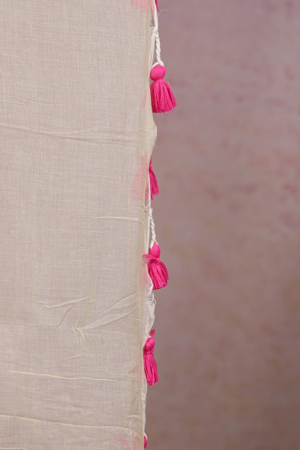 Dark Cream Mul Cotton Kerala Saree